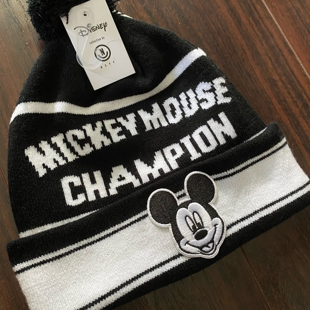 EXCLUSIVE Disney/Neff beanie